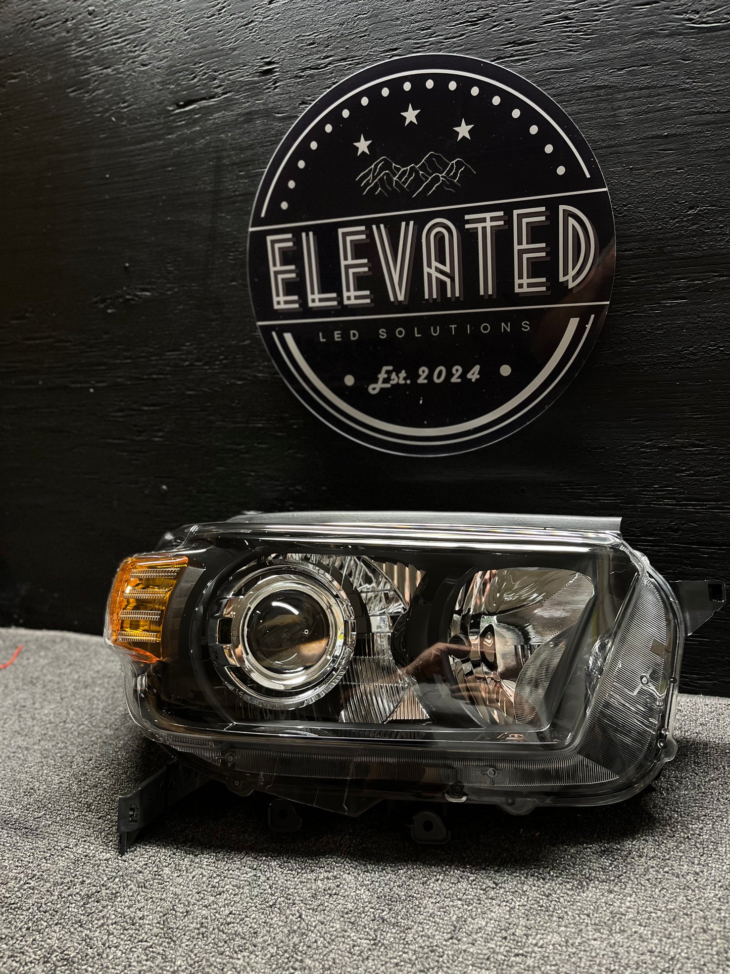 10-13 Toyota 4Runner Headlight Builder