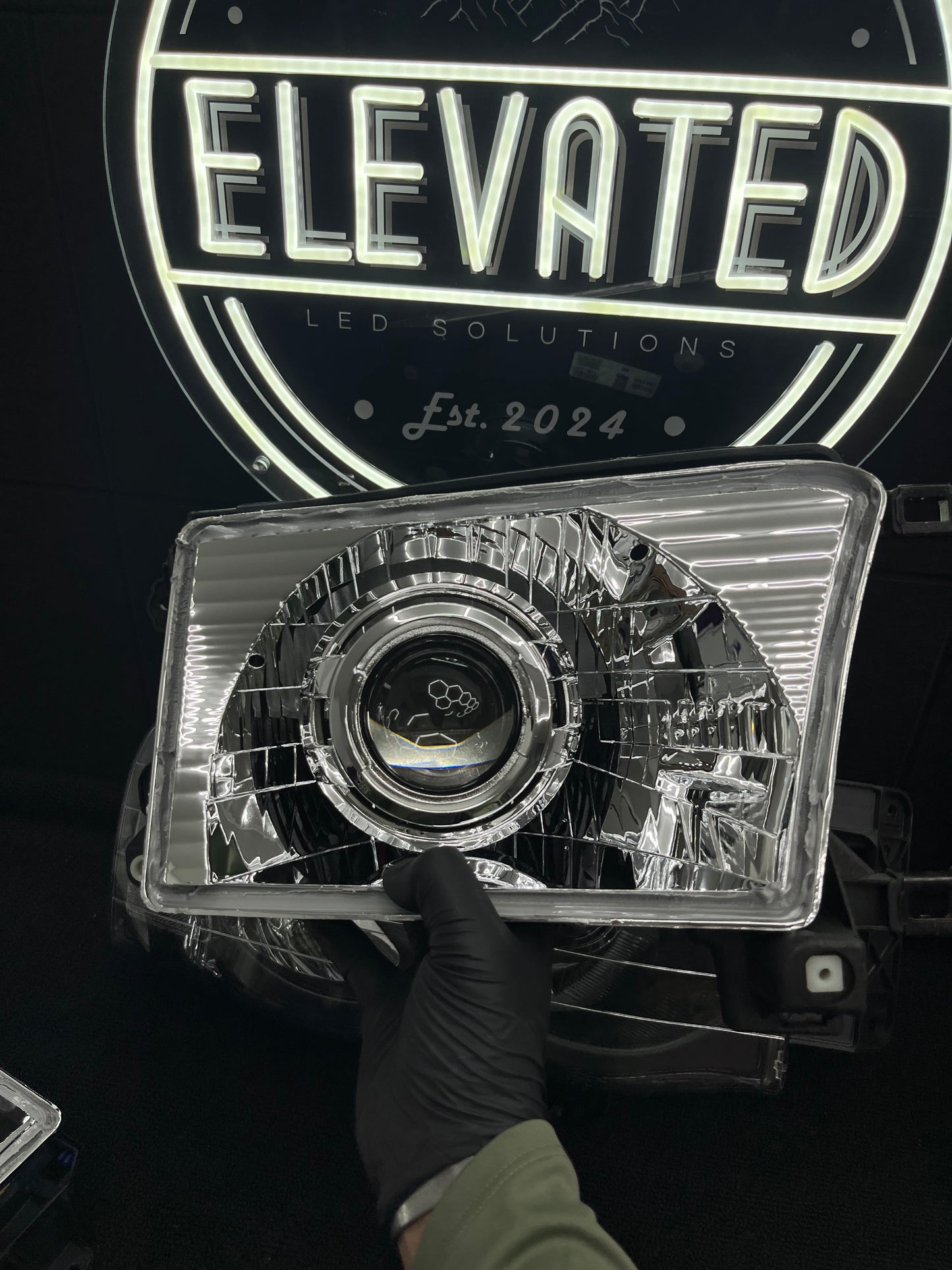 96-02 Toyota 4Runner Headlight Builder
