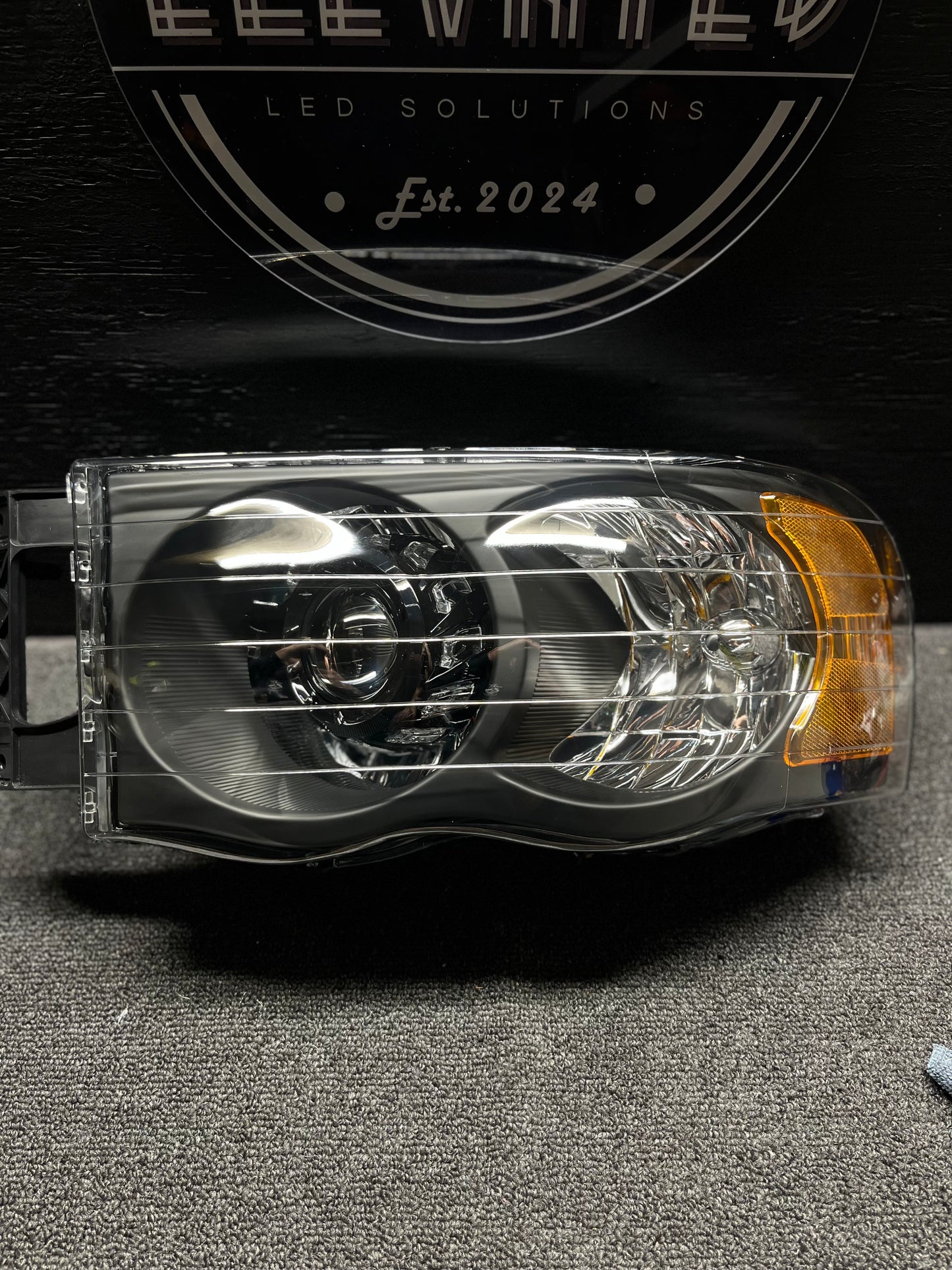 02-05 Ram Headlight Builder