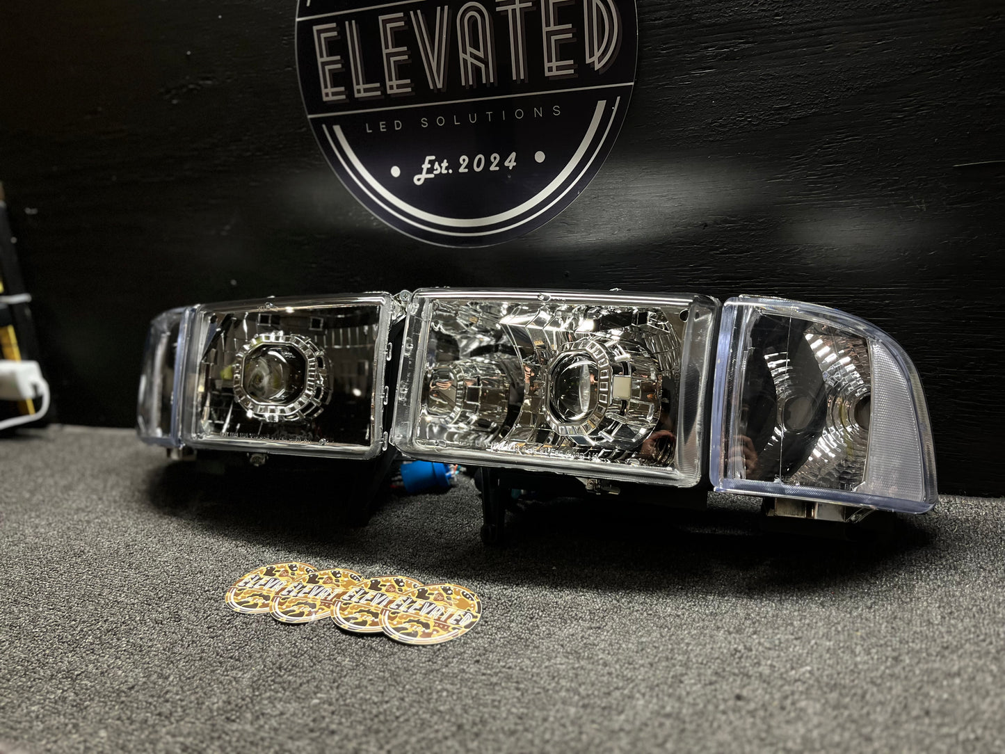 94-01 Ram Headlight Builder